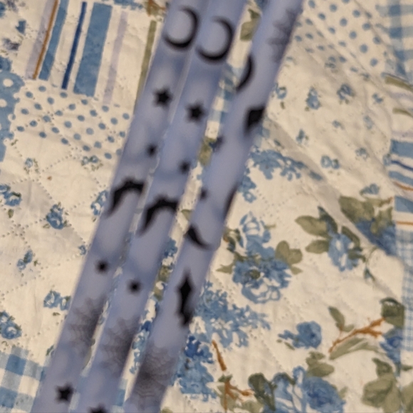 Bats & Spiderwebs Reusable Straw Set New! - Picture 4 of 4